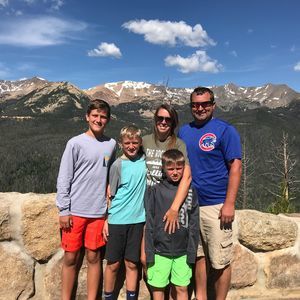 Meet your Posher, Cara